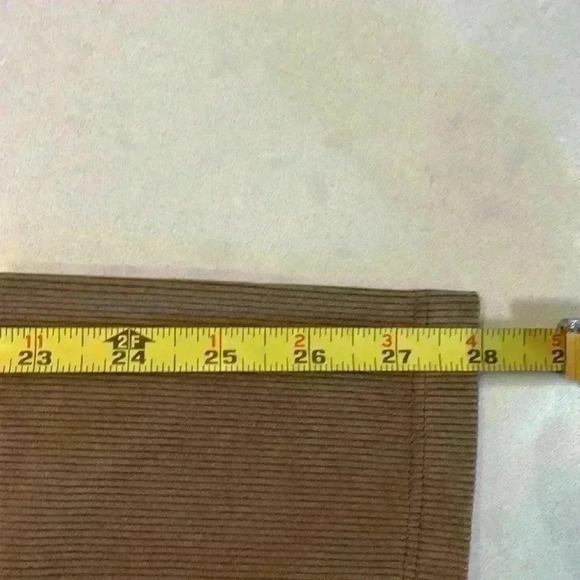 HYFVE Womens Crop Top Sweater Caramel L Long Sleeves Button Down Scoop Neck New - Picture 8 of 11